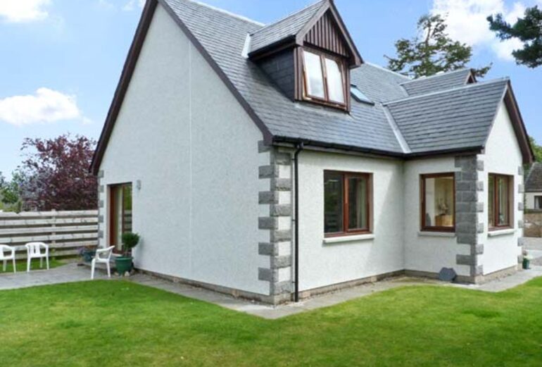 Bruach Gorm Cottage Thumbnail Image