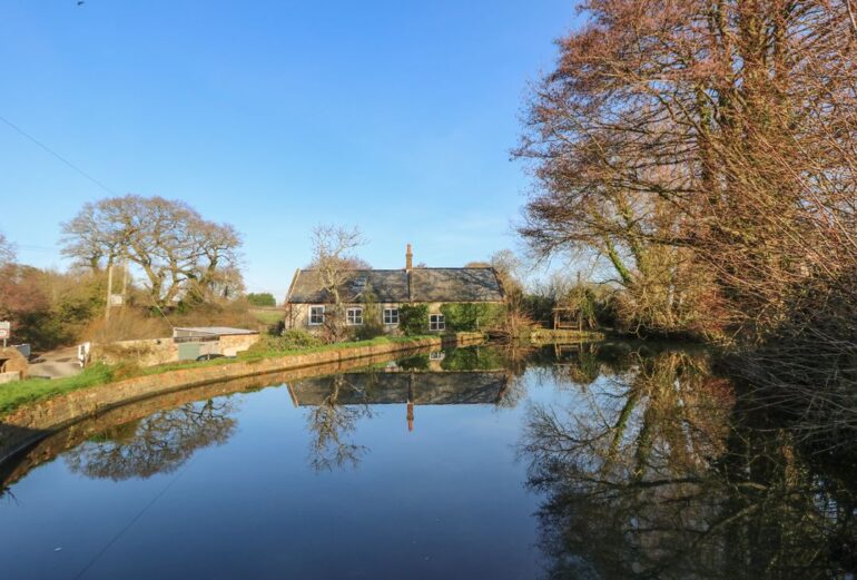 Lower Calbourne Mill Thumbnail Image