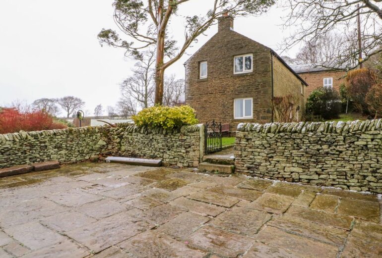 Bowden Head Farmhouse Cottage Thumbnail Image