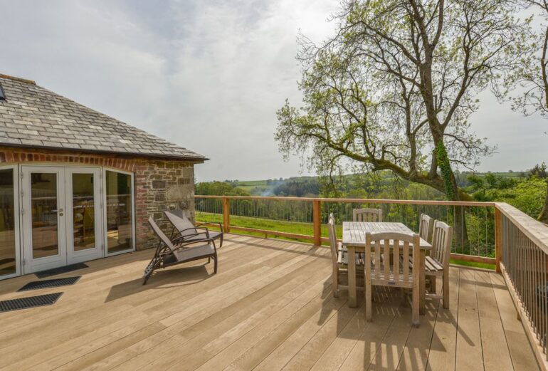 Ogbeare Barn Cottage Thumbnail Image