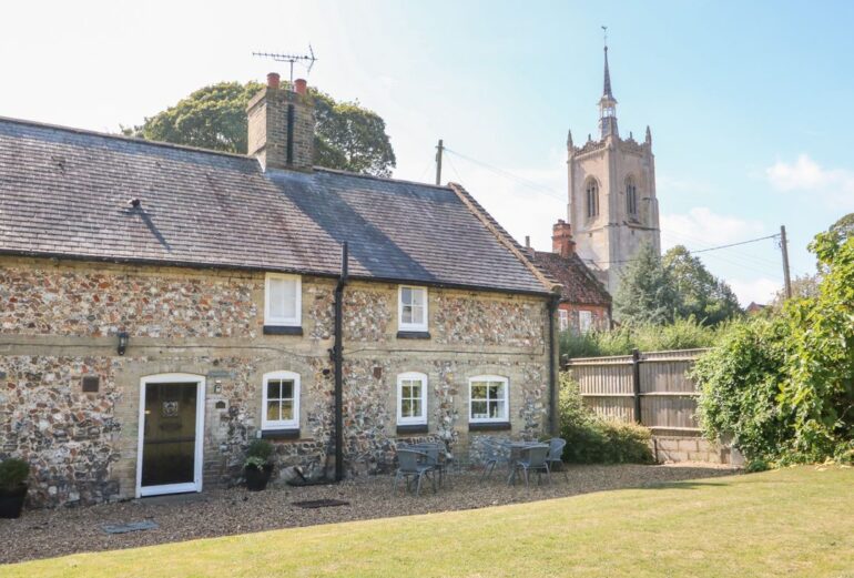 Manor Farm Cottage Thumbnail Image