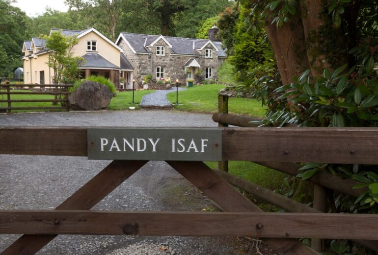 Pandy Isaf Thumbnail Image