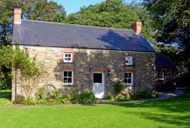 Penlanfach Farmhouse Thumbnail Image