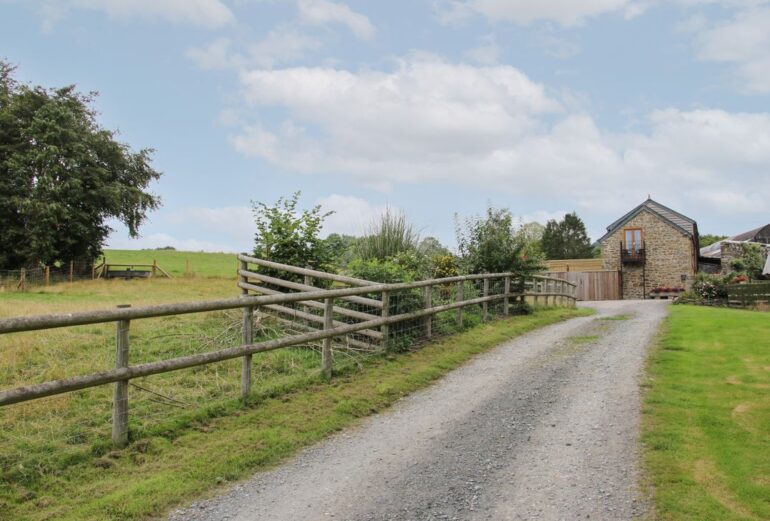 Meadow Barn Thumbnail Image