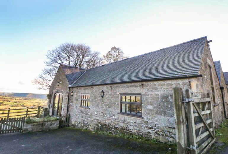 The Barn at Hill House Thumbnail Image