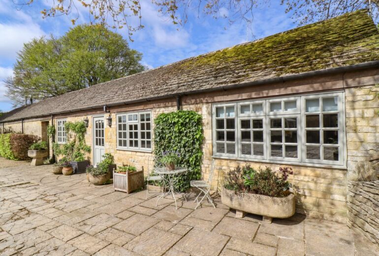 Foxhill Farm Barn Thumbnail Image