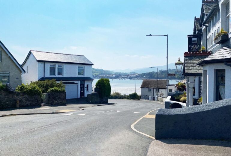 The Old Tywyn Post Office Thumbnail Image