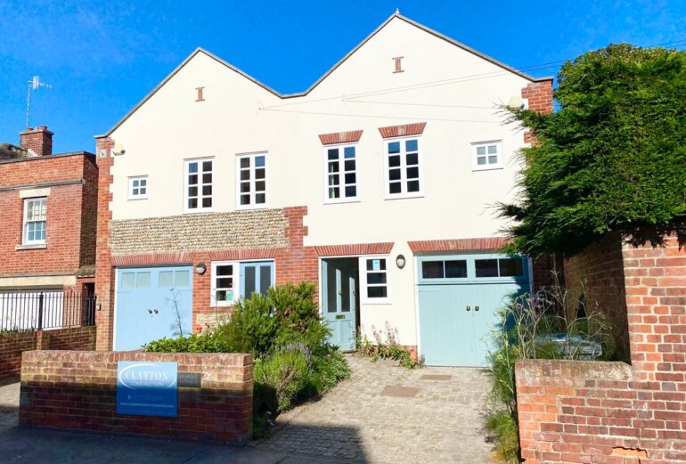 Seawall Cottage, Aldeburgh Thumbnail Image