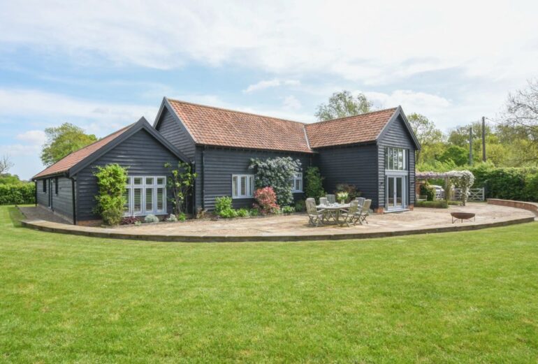 Looms Barn, Hasketon Thumbnail Image