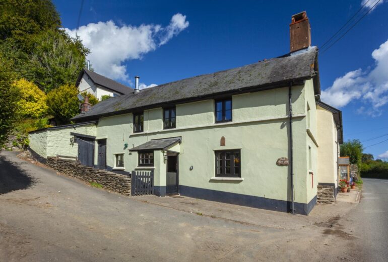 The Old Inn Thumbnail Image